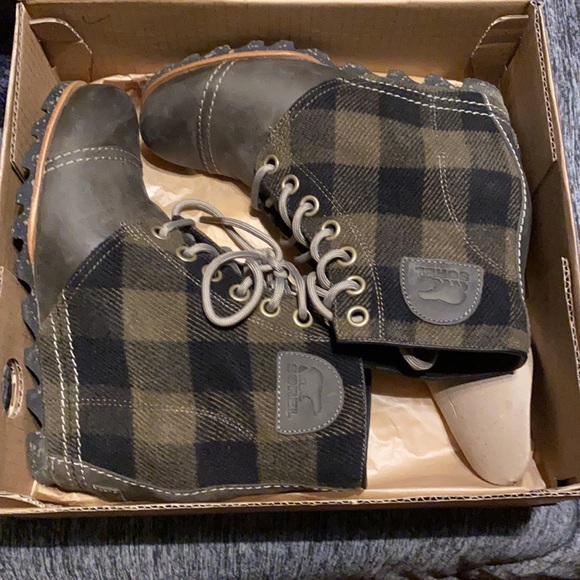 Sorel Wedge Bootie - Picture 6 of 11